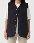 Mae Vest Black