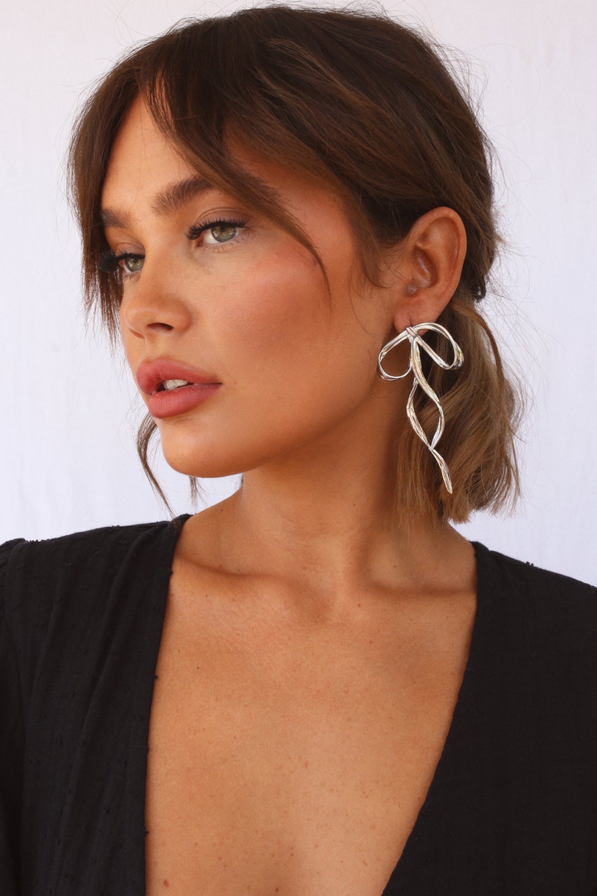 Take A Bow Earrings Silver