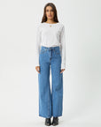 Gigi Flared Jeans Worn Blue