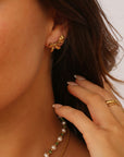 Kendall Bow Studs Gold