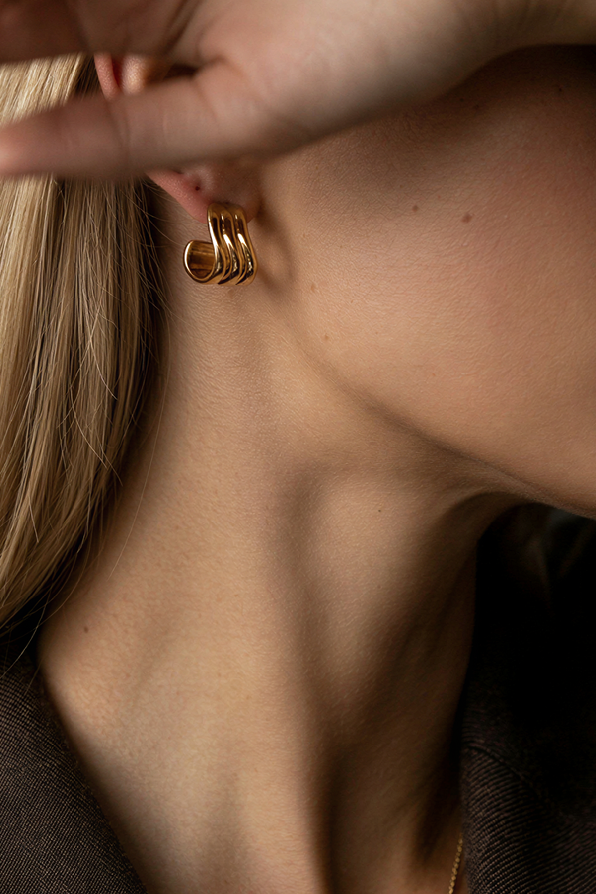 Elena Earrings Gold