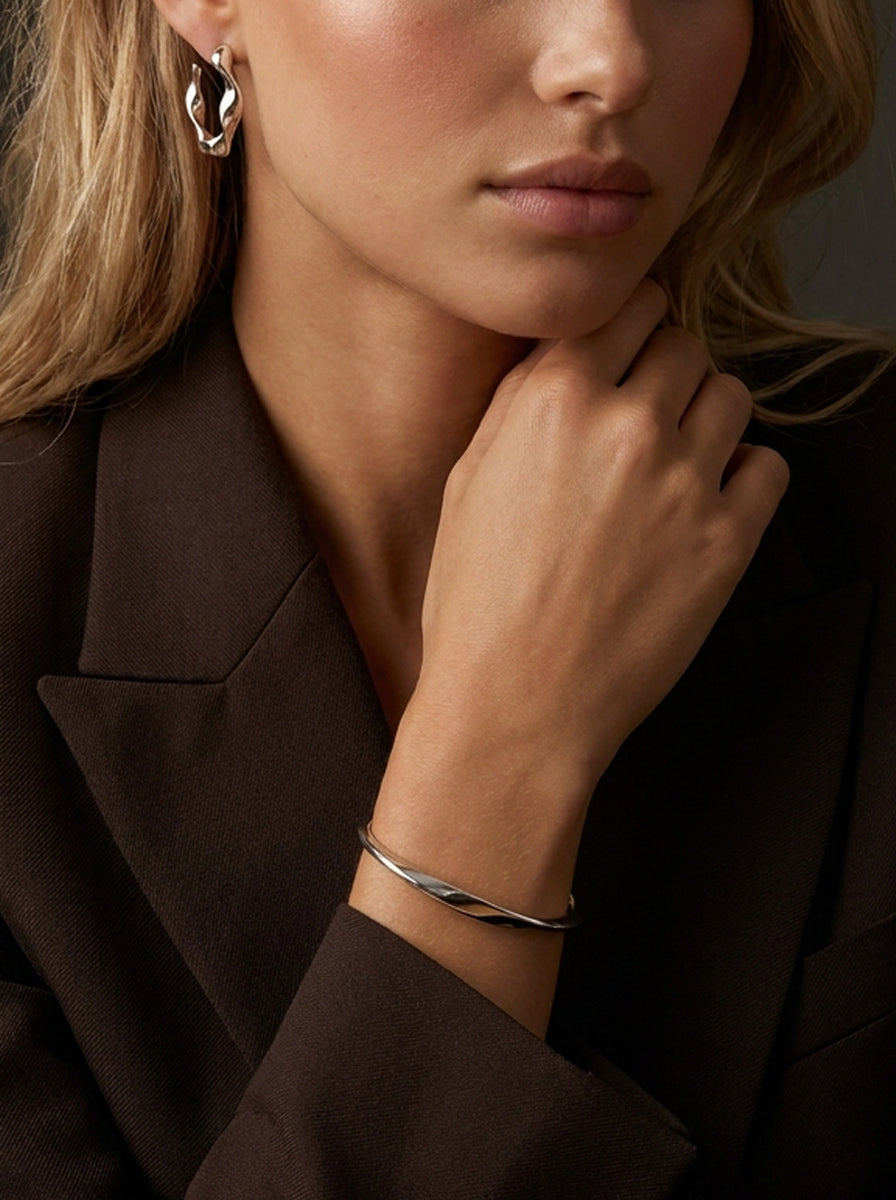 Camille Twist Bangle Silver
