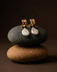 Esme Pearl Earrings Gold