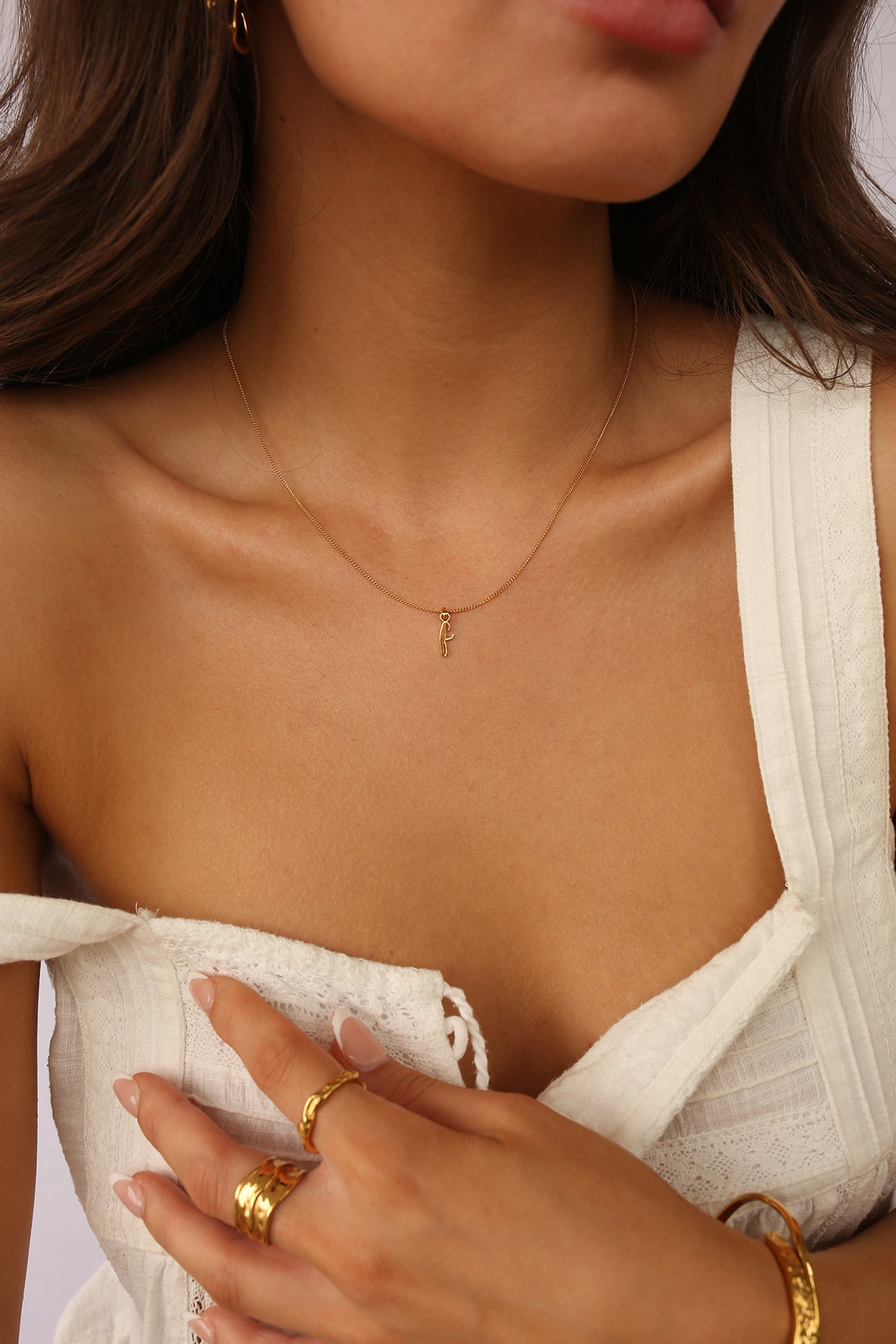 Initial Necklace Cursive Gold A-Z