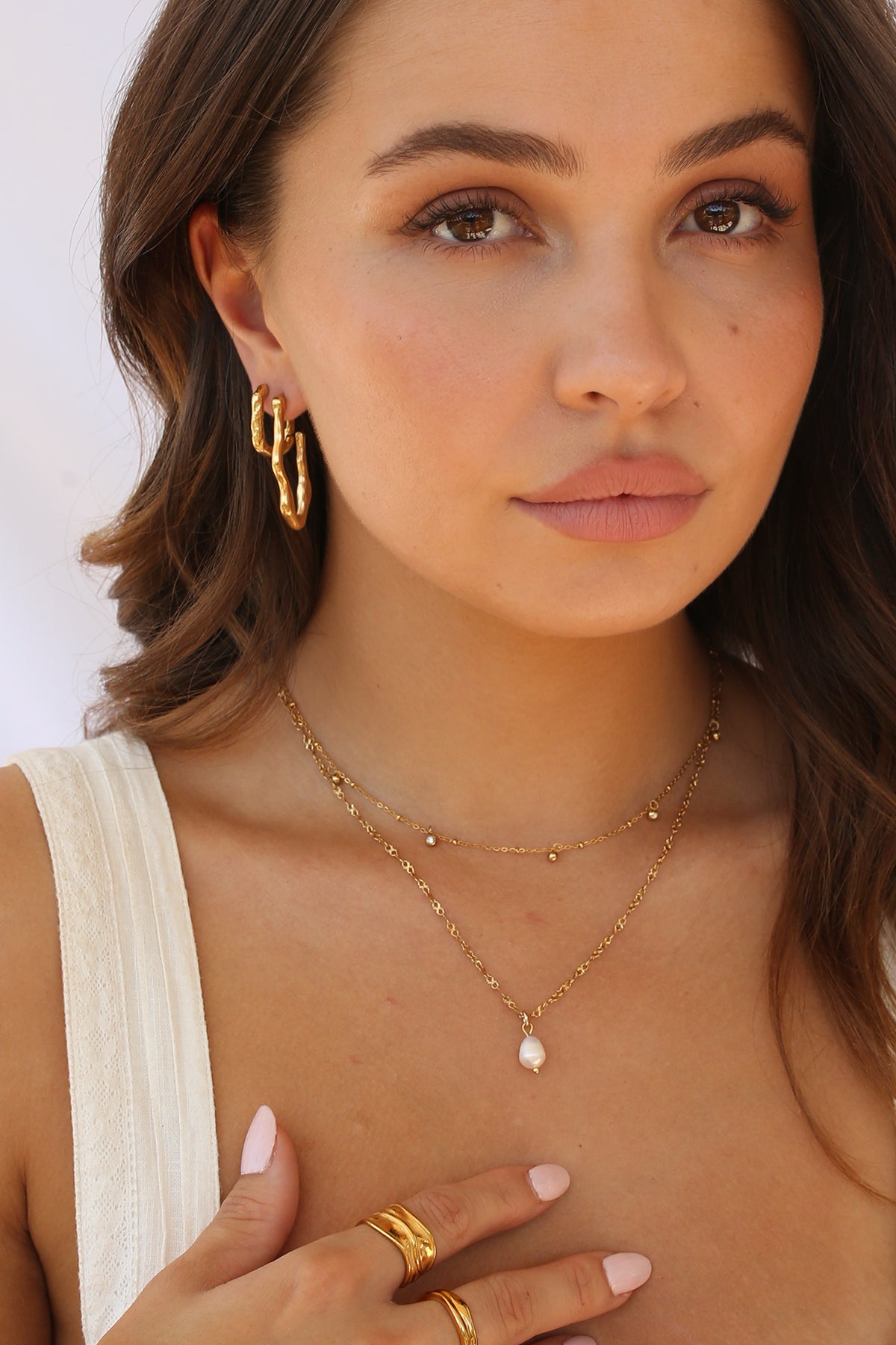 Lolita Wave Earrings Gold