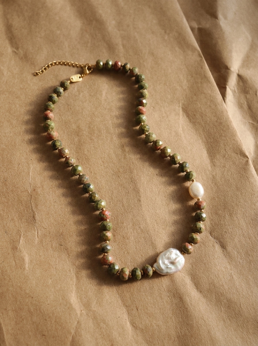 Isola Pearl Necklace Gold