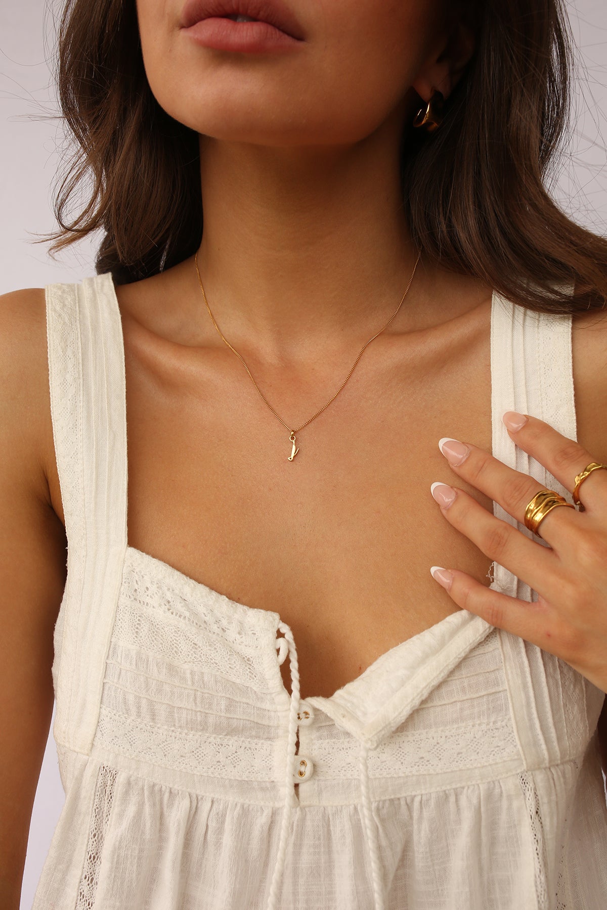 Initial Necklace Cursive Gold A-Z