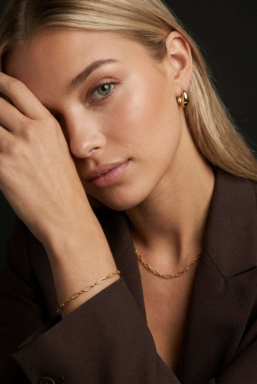 Jennifer Bracelet Gold