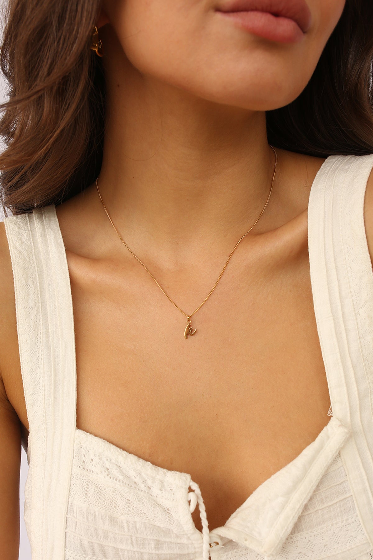 Initial Necklace Cursive Gold A-Z