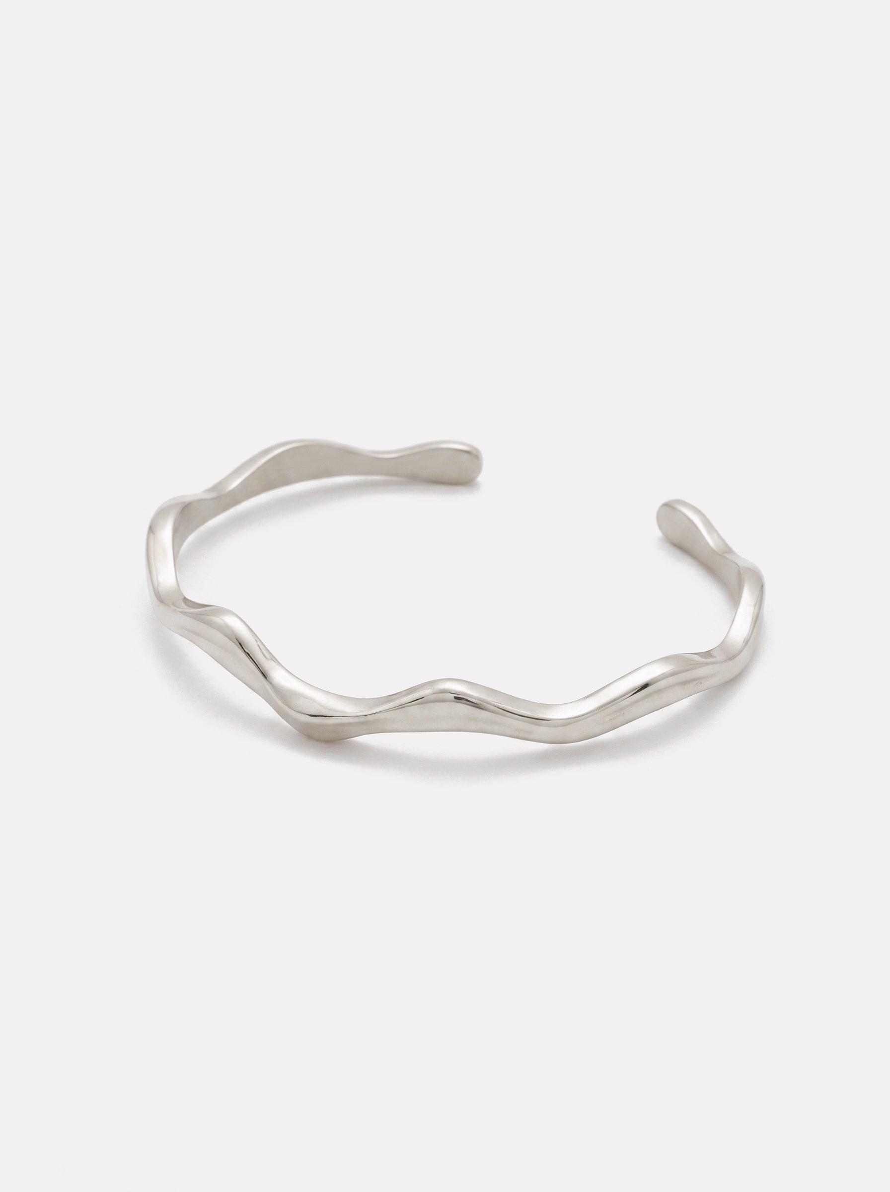 Linden Wave Bangle Silver