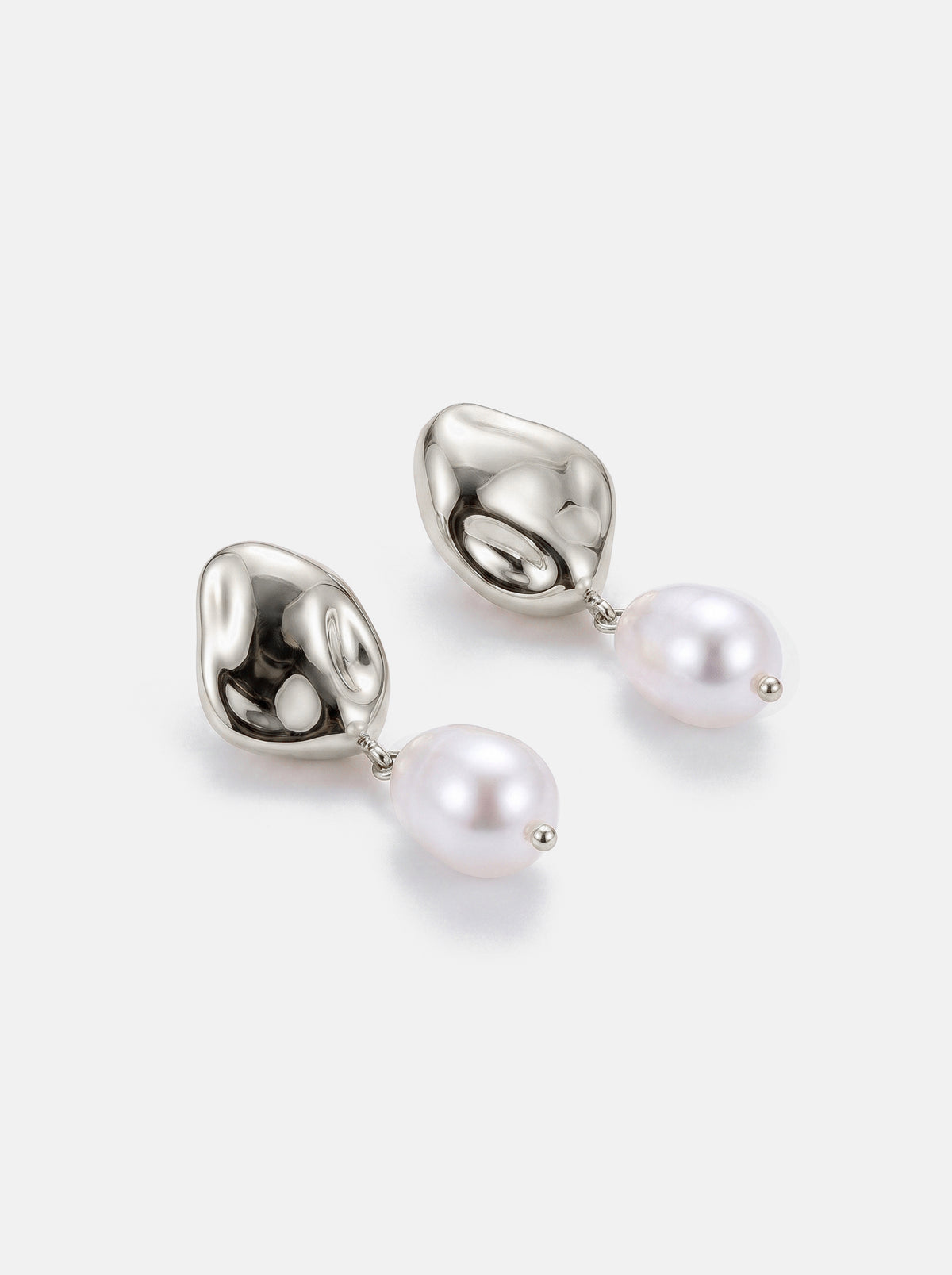 Margot Pearl Earrings Silver