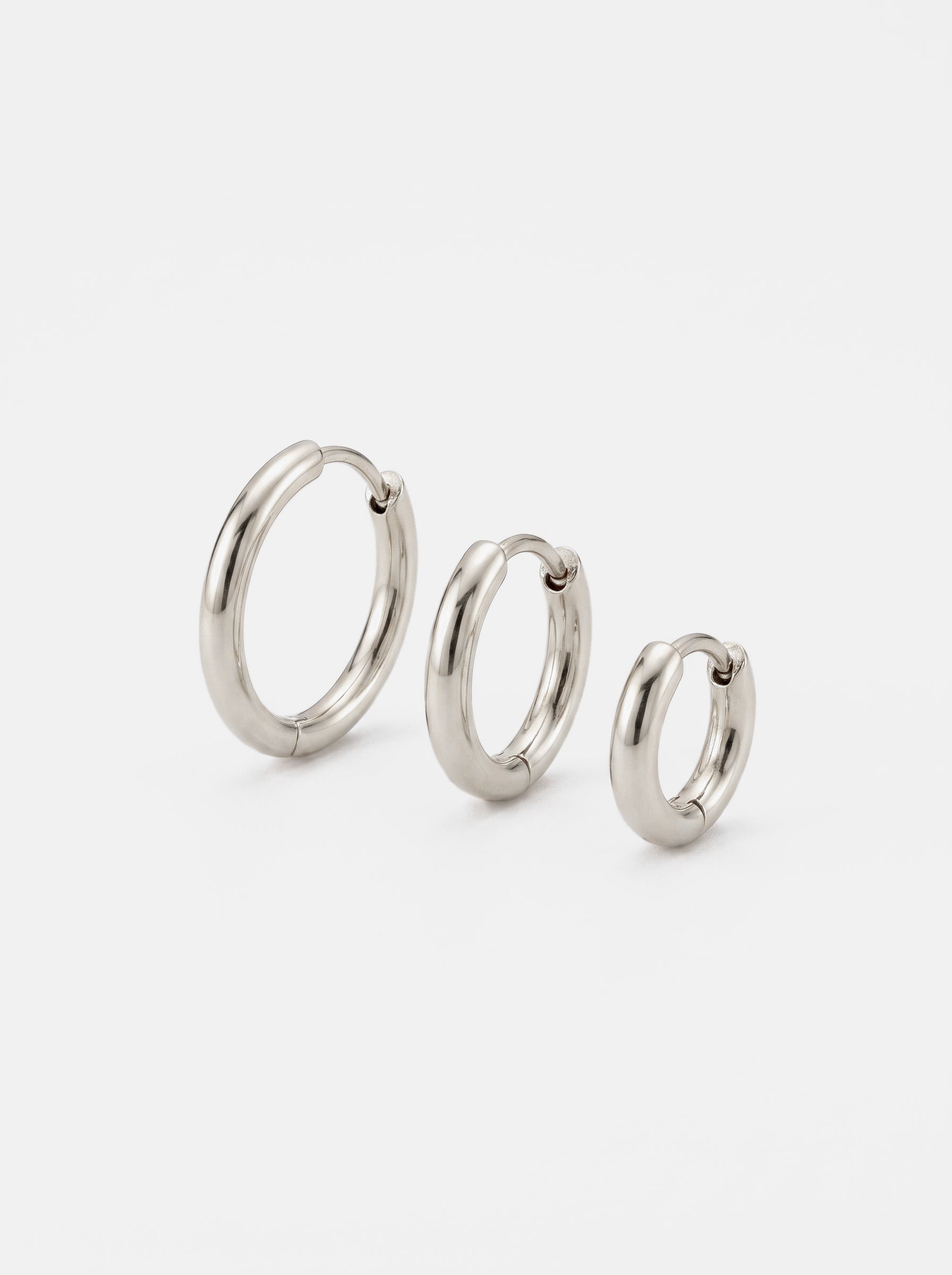 Mila Huggie Earrings Silver