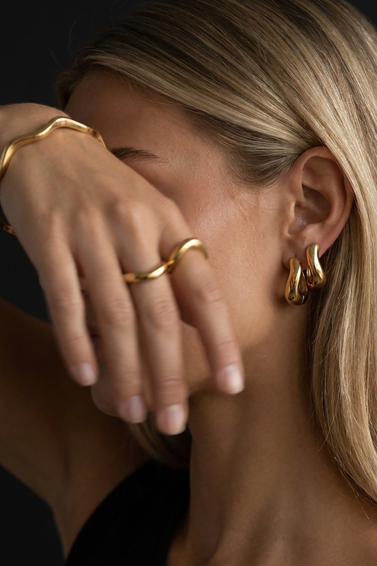 Mirella Earrings Gold