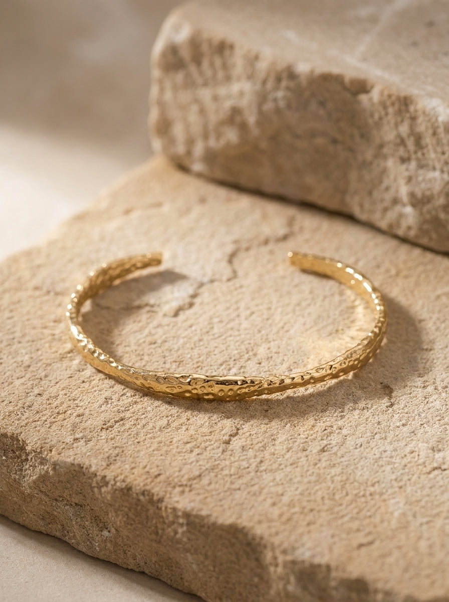 Noah Bangle Gold