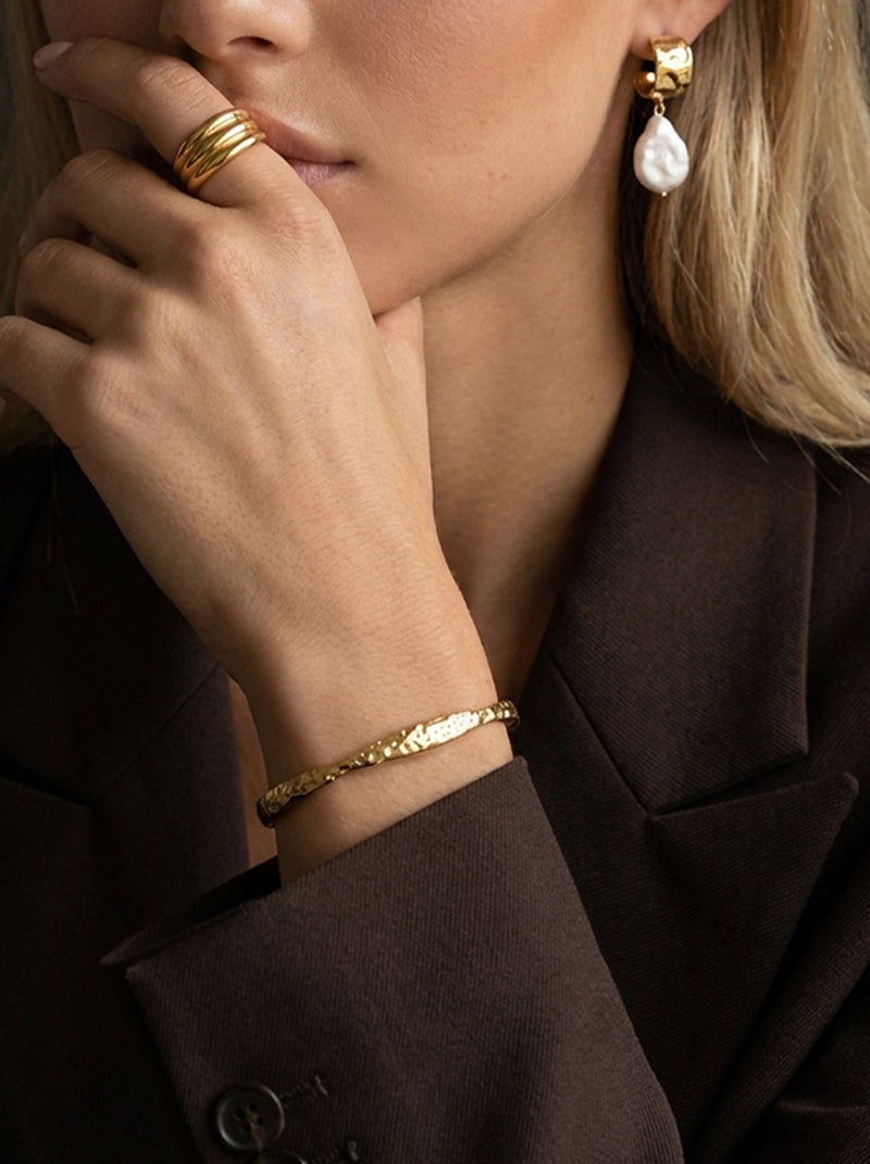Noah Bangle Gold