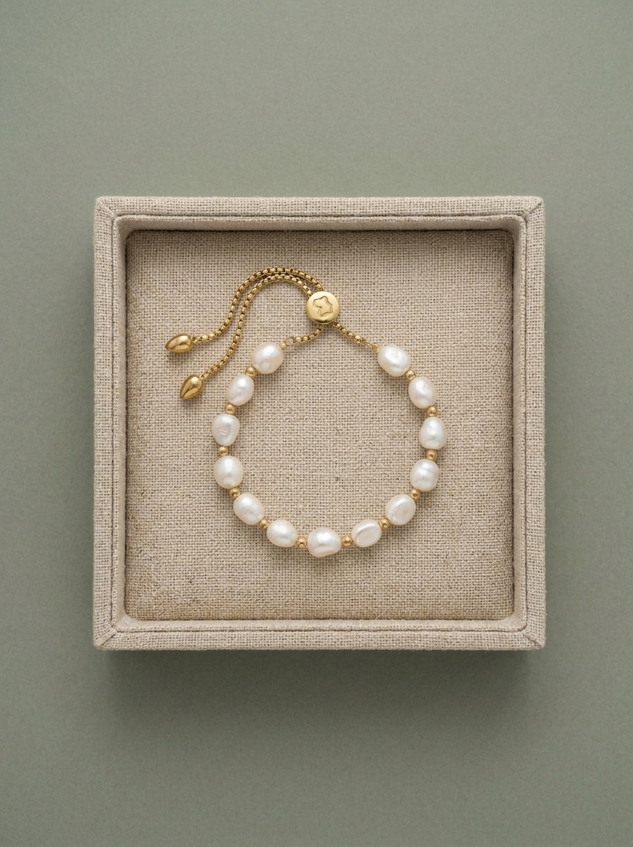 Nora Chunky Pearl Bracelet Gold
