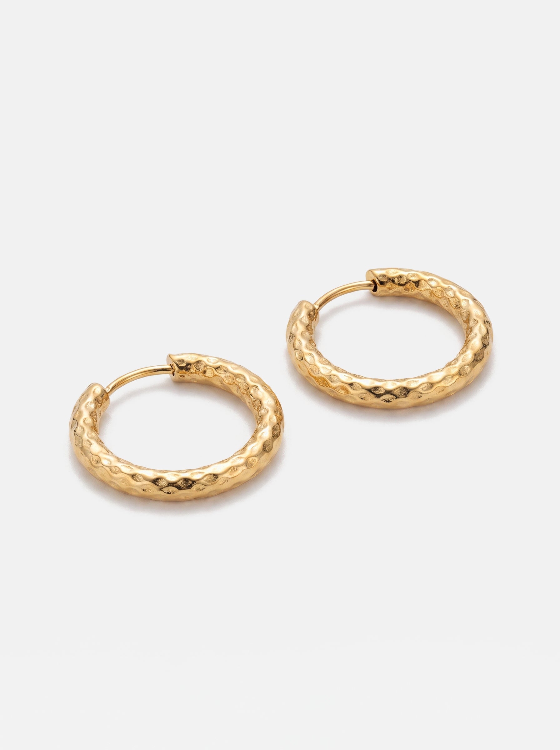 Winslow Huggie Earrings Gold