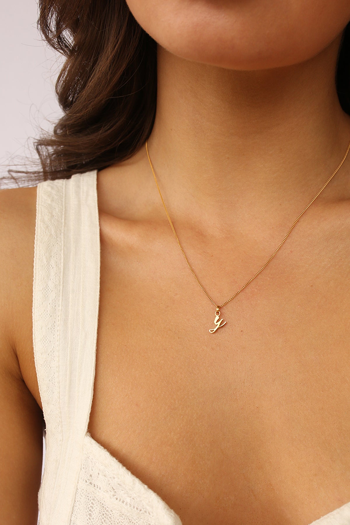 Initial Necklace Cursive Gold A-Z